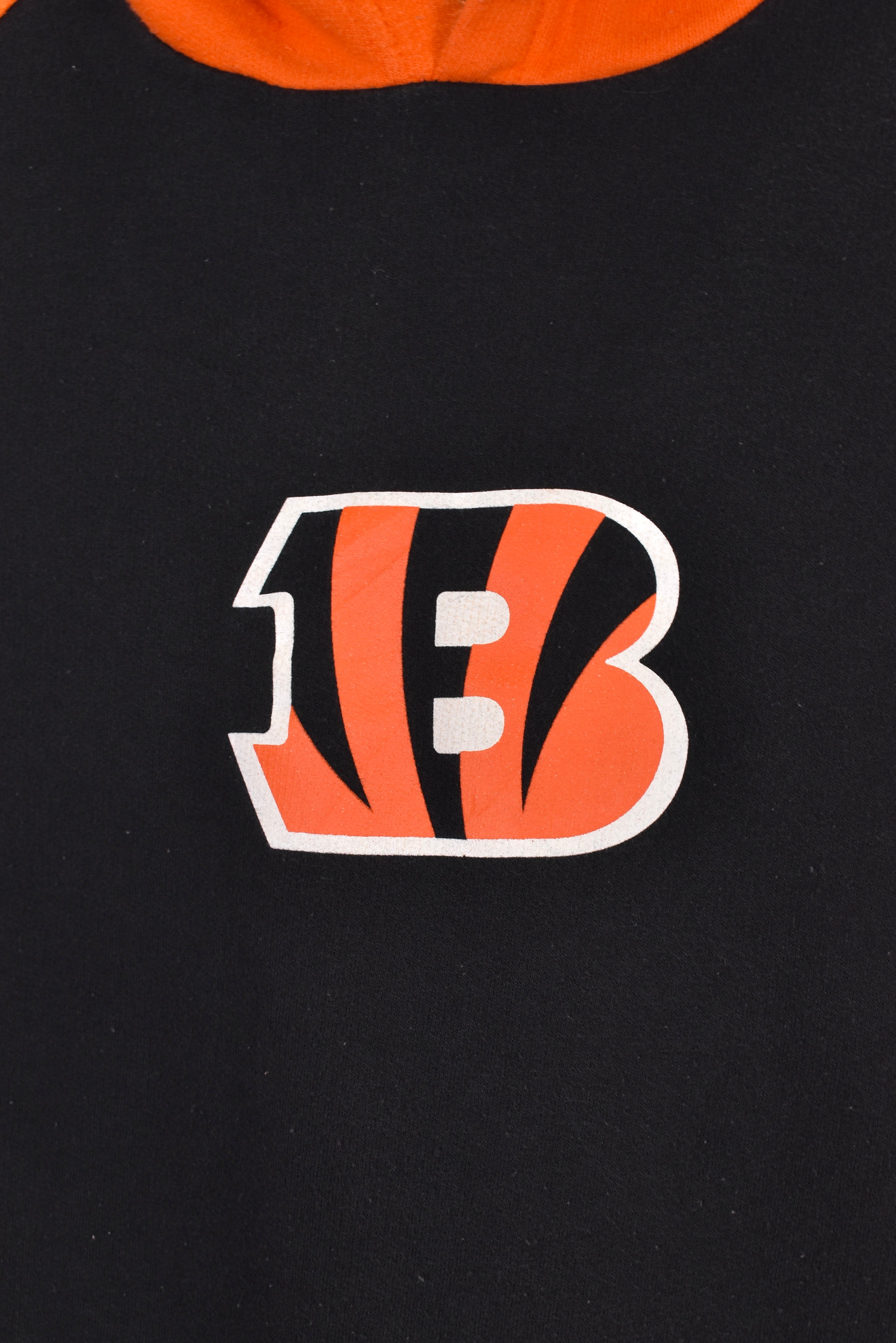 Vintage Cincinnati Bengals hoodie, black NFL graphic sweatshirt - Large